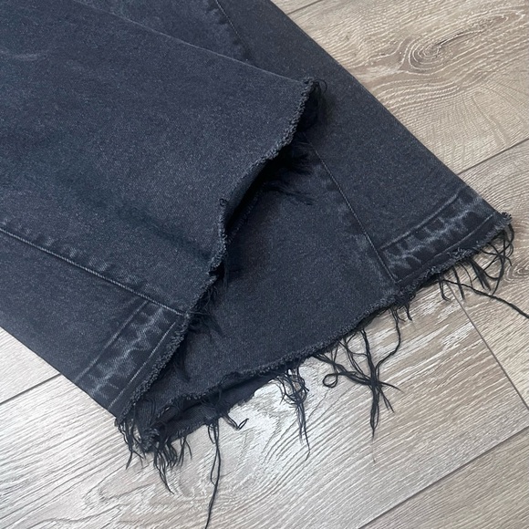 We The Free Mid Rise Raw Hem Flare Jeans Washed Black - Picture 11 of 12